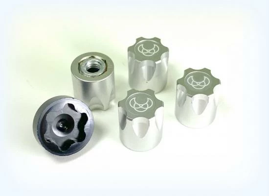 Absima 1:10 Alu. Hub Nut M4 Silver (4)