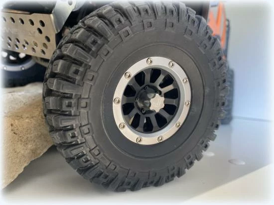 Absima 1:10 Alu. Hub Nut M4 Silver (4) - Image 2